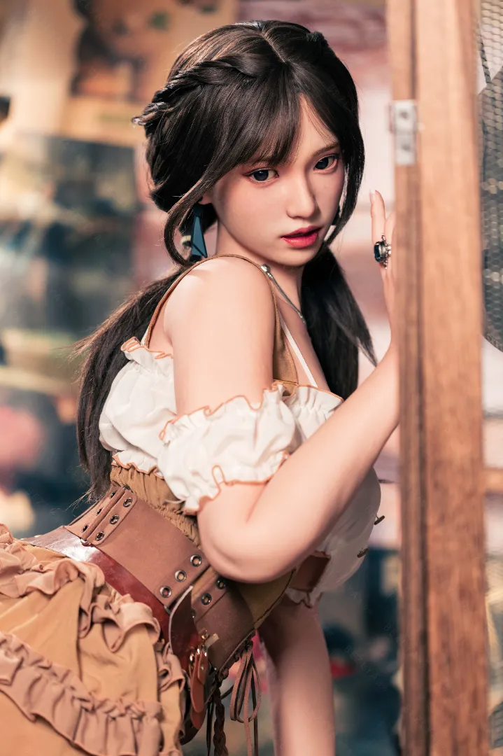 162cm (5ft4) E-Cup Lightweight Silicone Sex Doll, Movable Jaw Head Hellianthus